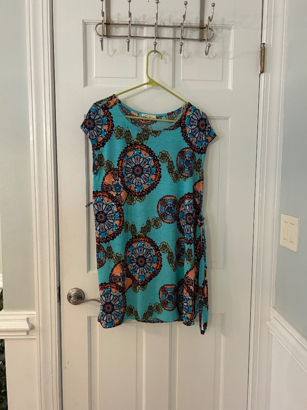 Chic & Curious Turquoise Floral Print Shift Dress
